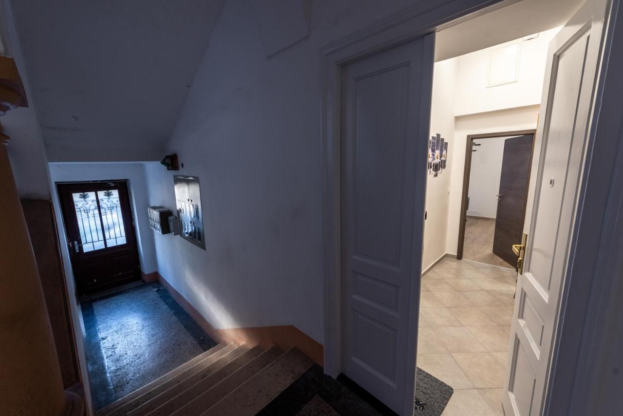 Apartman Cezar Apartment Rijeka Exterior photo
