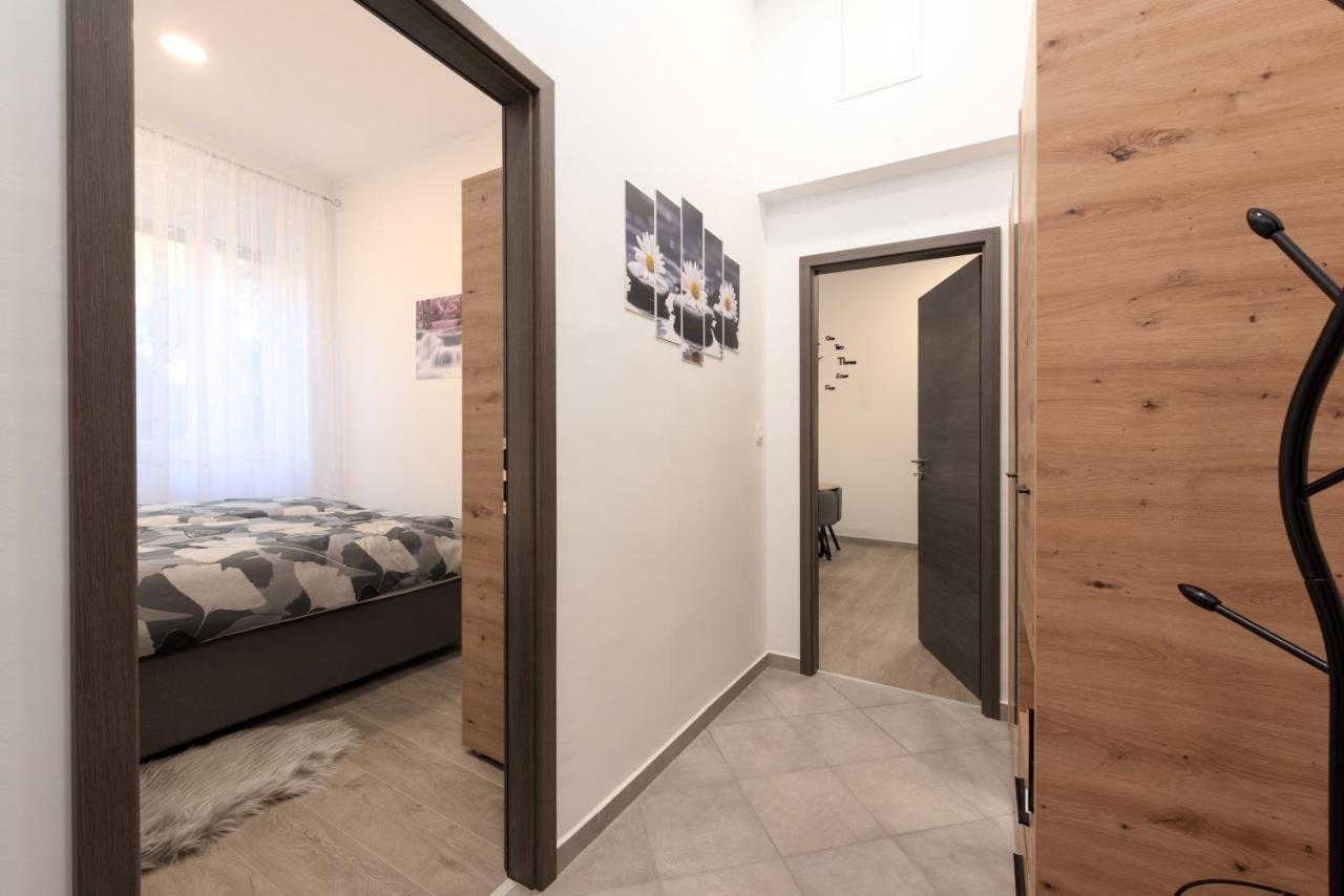 Apartman Cezar Apartment Rijeka Exterior photo