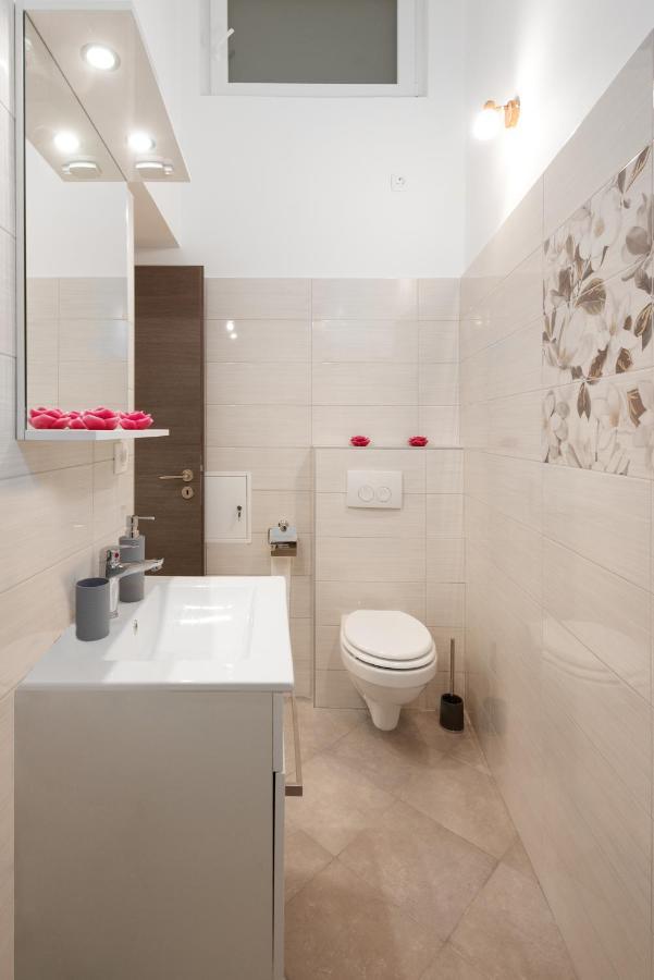 Apartman Cezar Apartment Rijeka Exterior photo