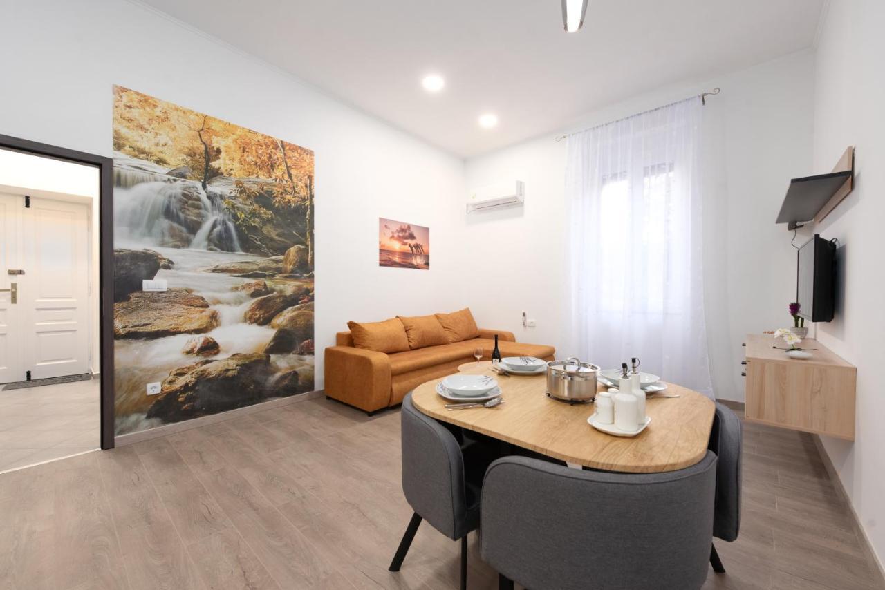 Apartman Cezar Apartment Rijeka Exterior photo